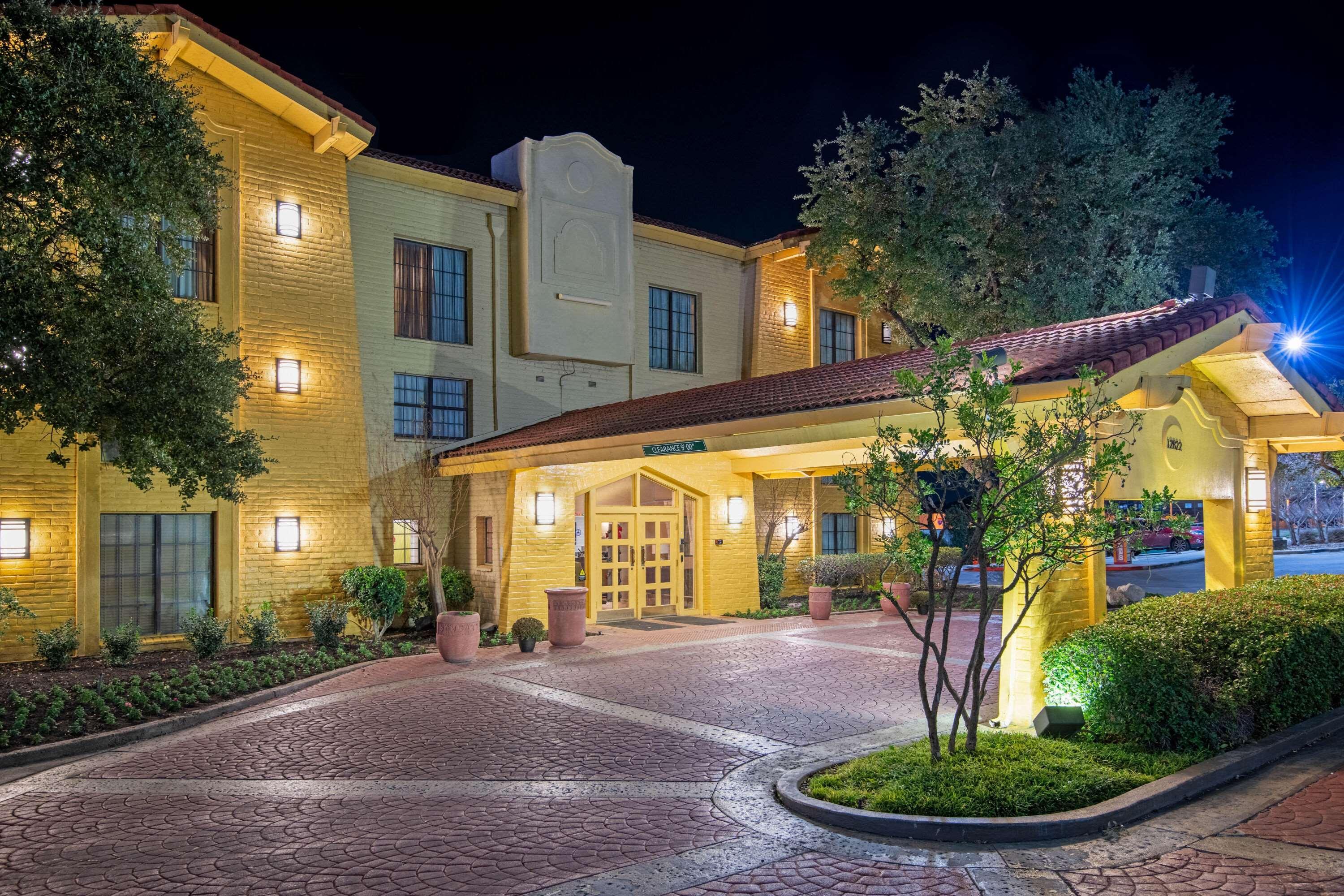 La Quinta Inn By Wyndham San Antonio I-35 N At Toepperwein Kültér fotó